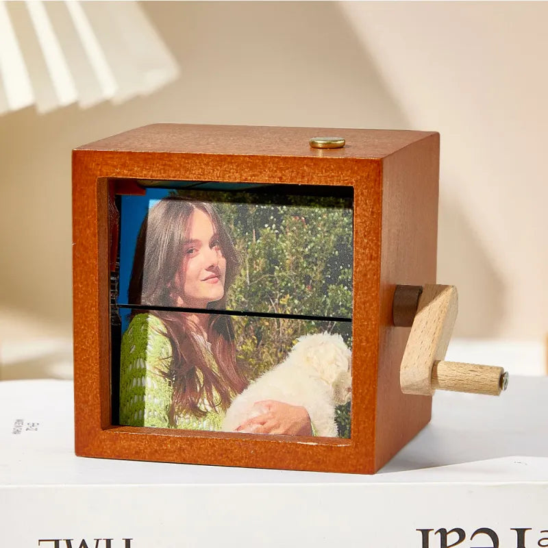 🔥Hot Sale 49% OFF -✨ Mechanical Hand-cranked Photo Album