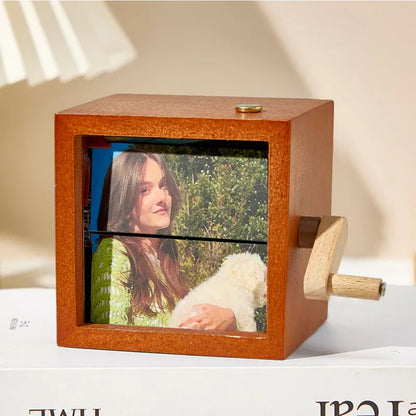 🔥Hot Sale 49% OFF -✨ Mechanical Hand-cranked Photo Album