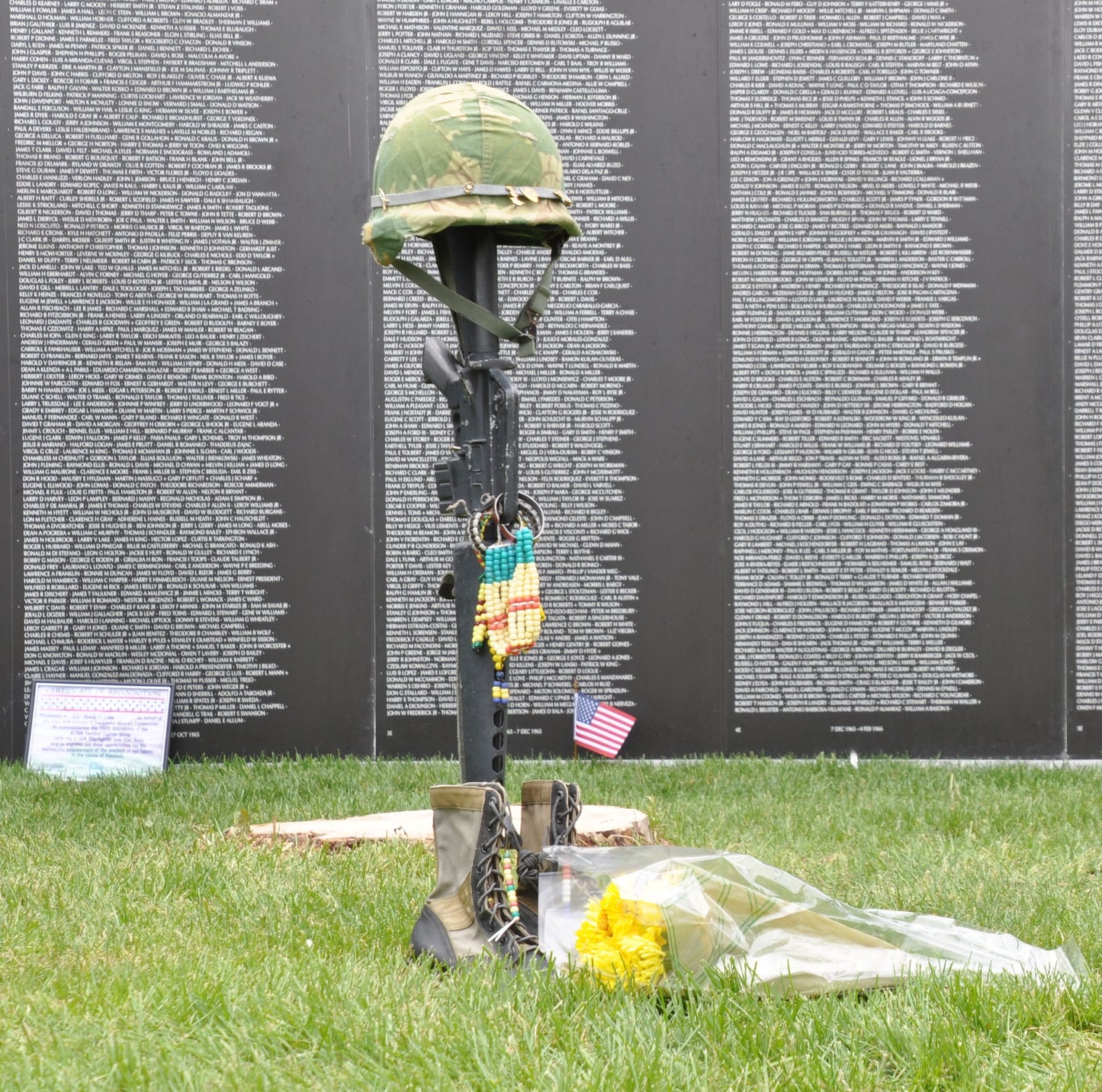 🎖️Vietnam Veteran Tribute Garden Stake