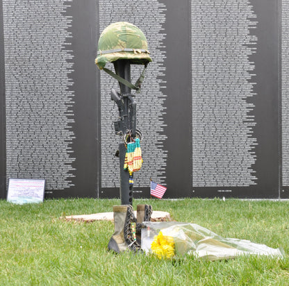 🎖️Vietnam Veteran Tribute Garden Stake