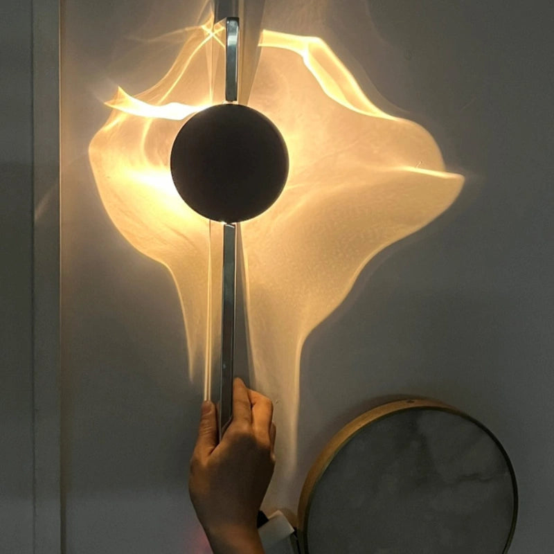 Golden Rippal Wall Light